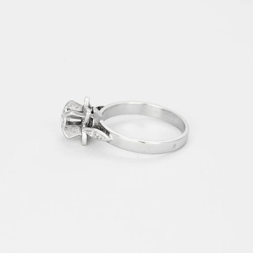Bague 49 Art déco - Bague solitaire en or blanc 750 sertie de diamants 58 Facettes LP1121/13