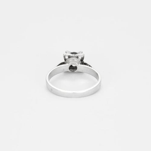 Bague 49 Art déco - Bague solitaire en or blanc 750 sertie de diamants 58 Facettes LP1121/13