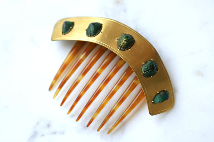 Peigne - Diadème Égyptomanie en métal doré et scarabées 58 Facettes