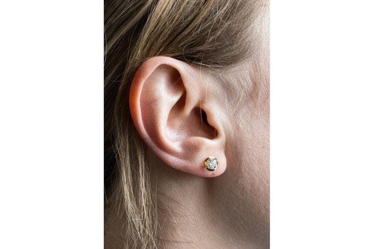 3b179a82-dbe3-4169-f93a-0fac4e469400