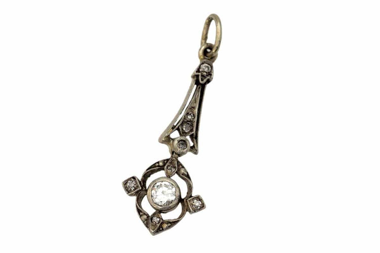 Boucles d'oreilles Parure ancienne - Boucles d'oreilles et pendentif en or jaune et diamants 58 Facettes 9568A