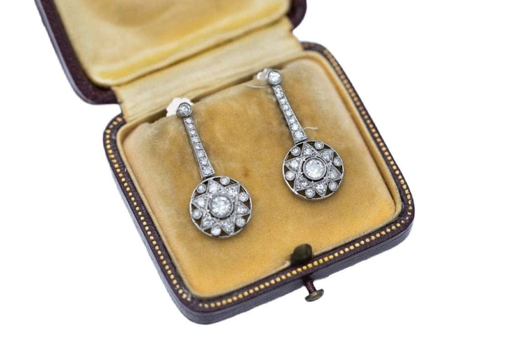 Boucles d'oreilles Boucles d’oreilles Art déco pendantes motif étoile en or jaune 18 ct et platine, diamants 58 Facettes 10723