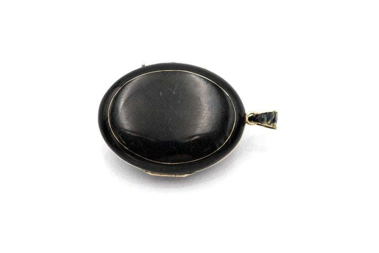 Pendentif Médaillon ancien - Pendentif en émail noir et perles 58 Facettes 11351
