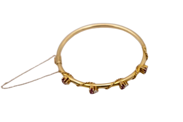 a2374e33-479e-4690-6954-e6c3907da600