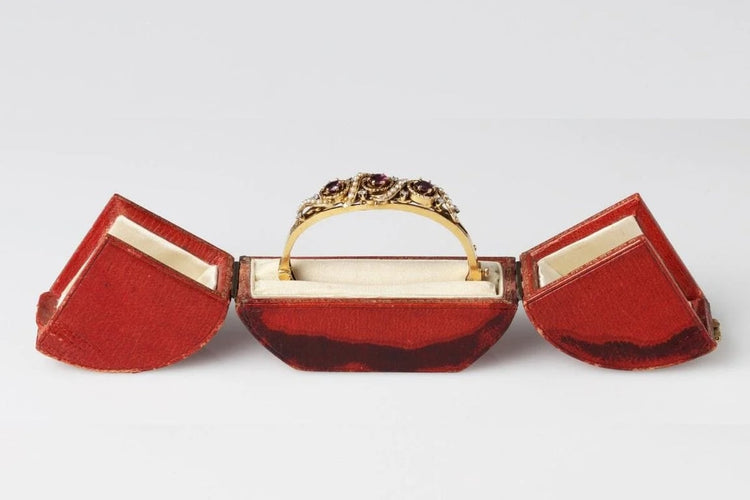 d4d43a28-5993-4326-1e4d-6cf730148700