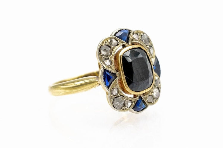 Bague 49 Bague Art déco en or jaune et blanc, spinelle, diamants et saphirs 58 Facettes 9589