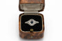 Bague 54 Bague en or blanc 750 avec saphir bleu, milieu du XXe siècle 58 Facettes TP10