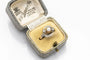 Bague 49 Bague ancienne en or jaune 18 carats et platine, diamants et perle 58 Facettes 10345