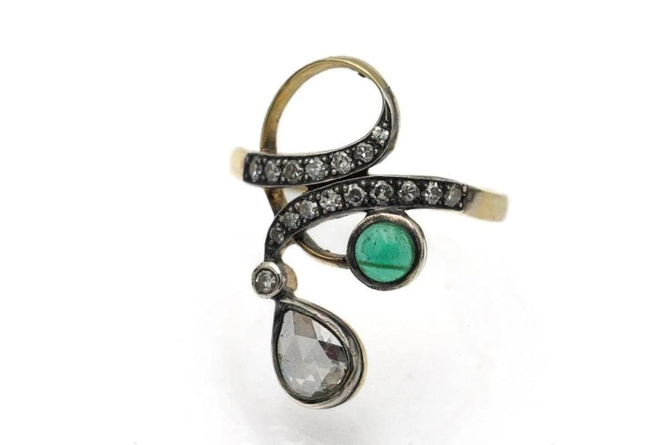 Bague 51 Bague Art nouveau en or jaune 14 carats, émeraude et diamants 58 Facettes 10815