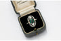 Bague 58 Bague Art déco en or blanc 18 carats avec diamants et émeraude 58 Facettes 10969