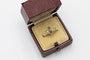 Bague 50 Bague vintage géométrique en or jaune 18 carats, rubis et diamants 58 Facettes 11155