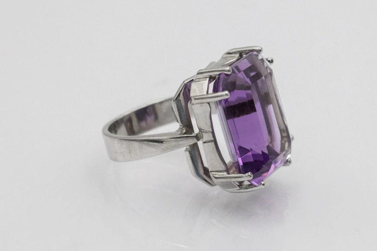 Bague 53 Bague en or blanc 14 ct avec améthyste 15,5 ct 58 Facettes 11488