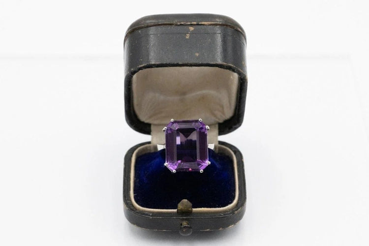 Bague 53 Bague en or blanc 14 ct avec améthyste 15,5 ct 58 Facettes 11488