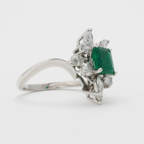 Bague 52 Bague émeraude et diamants en or blanc 750 58 Facettes