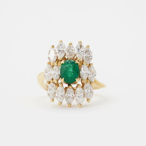 Bague 56 Bague émeraude et diamants navettes en or jaune 750 58 Facettes