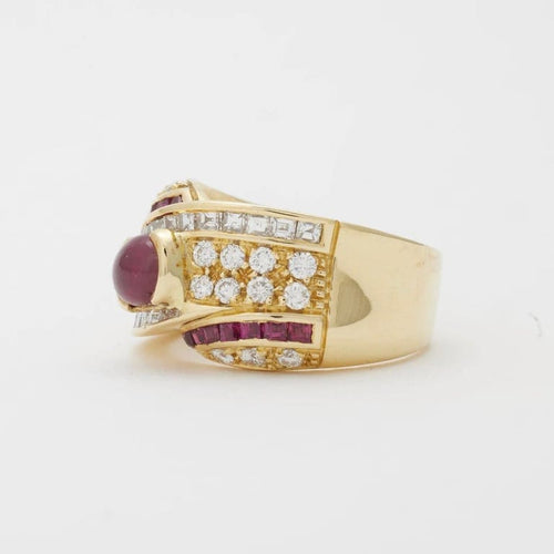 Bague 55 Bague en or jaune 750 avec rubis et diamants 58 Facettes