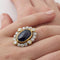Bague 52 Bague Pompadour saphir cabochon et diamants en or jaune 58 Facettes