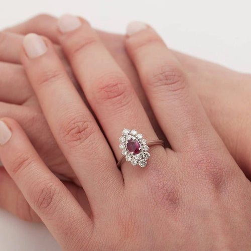 Bague 58 Bague rubis et diamants en or blanc 750 58 Facettes