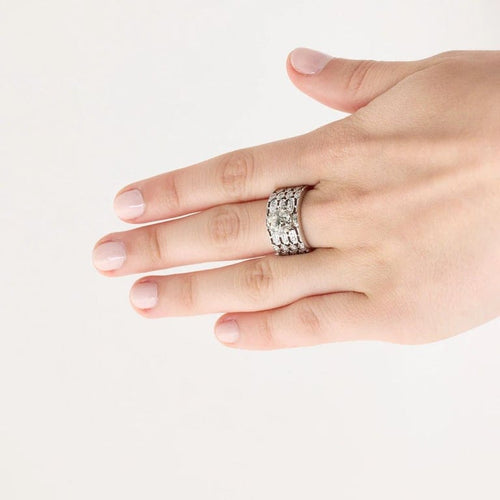 Bague 55 Bague en or blanc 750 avec diamants 58 Facettes