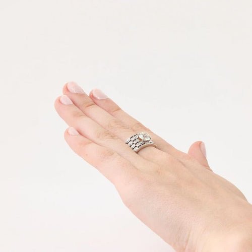 Bague 55 Bague en or blanc 750 avec diamants 58 Facettes