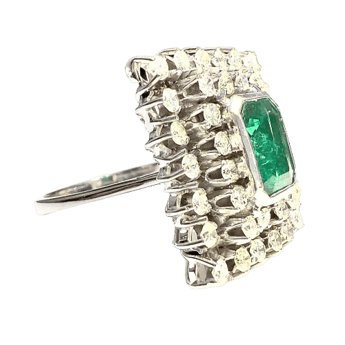 Bague Bague design contemporain en or 18 ct avec diamants et émeraude 58 Facettes 685/A (it)