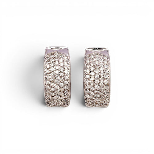 Boucles d'oreilles Boucles d’oreilles pavées de diamants 58 Facettes Q916A