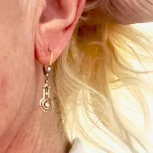 2ca92058-5269-4287-112a-ada4331f8c00