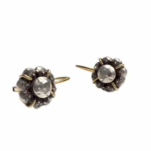 Boucles d'oreilles Boucles d’oreilles anciennes - Diamants en or jaune et argent 18 ct 58 Facettes Q145B