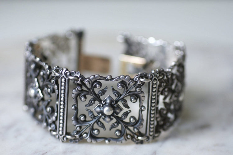 Bracelet Jules Wiese - Bracelet articulé en argent et or jaune 58 Facettes