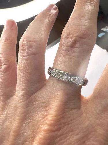 e53b6d50-066b-416a-1aaa-9ae002450500