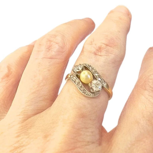 Bague 52.5 Bague Art déco en or 18 ct et platine avec diamants et perle 58 Facettes A1487