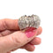Bague 56 Bague contemporaine XXe siècle en or blanc 18 carats et diamants 58 Facettes Q305B