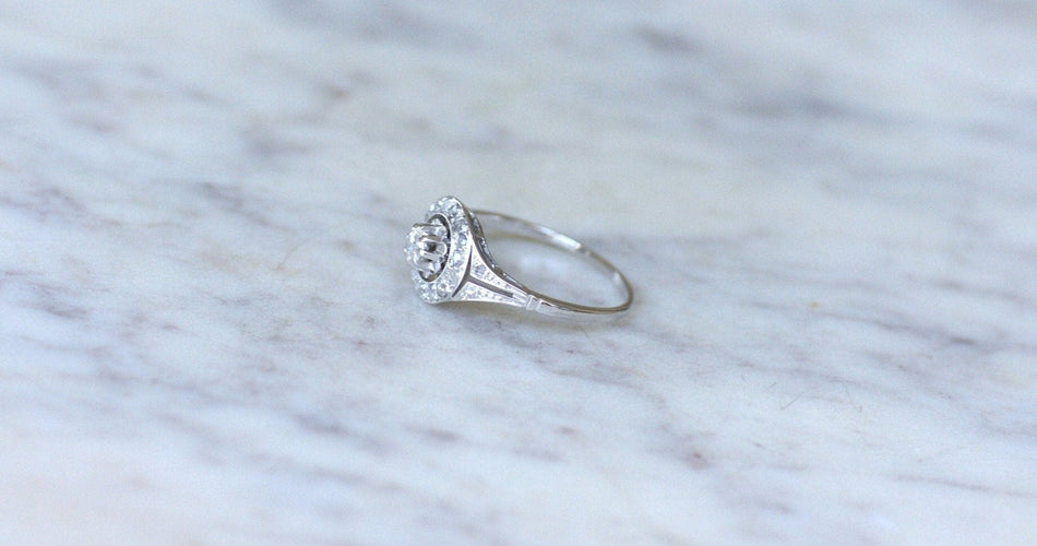 Bague 59 Art Déco - Bague cible en or blanc et platine diamants 58 Facettes