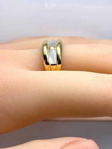 Bague 56 Bague jonc en or jaune 18 carats et nacres blanches 58 Facettes AB669