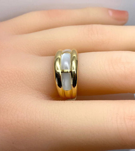 Bague 56 Bague jonc en or jaune 18 carats et nacre blanche 58 Facettes AB669