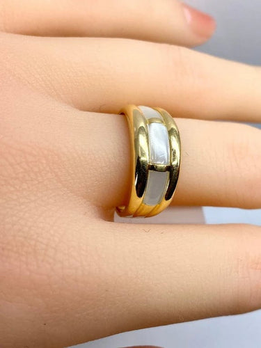 Bague 56 Bague jonc en or jaune 18 carats et nacres blanches 58 Facettes AB669