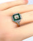 Bague 56 Bague Art déco coussin en platine, diamants et émeraudes 58 Facettes AB674