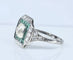 Bague 56 Bague Art déco coussin en platine, diamants et émeraudes 58 Facettes AB674