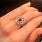 Bague 51 Bague style 1900 en or blanc 18K, rubis et diamants 58 Facettes AB218
