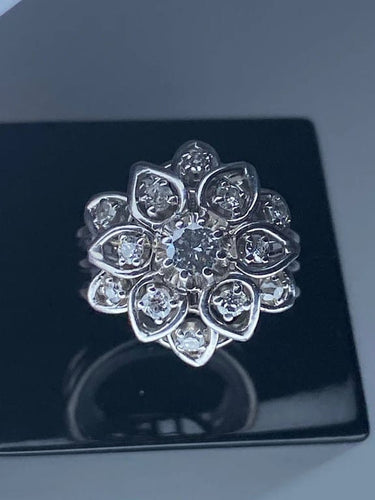 Bague 51 Bague fleur en platine sertie de diamants 58 Facettes AB29