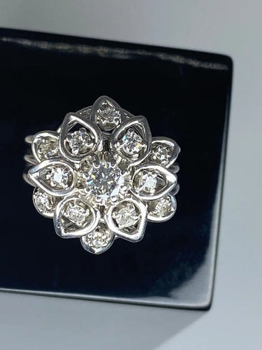 Bague 51 Bague fleur en platine sertie de diamants 58 Facettes AB29