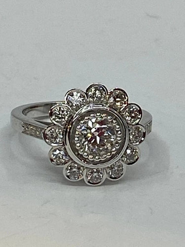 Bague 52 Bague marguerite de fiançailles en or 18 ct et diamants 58 Facettes AB47