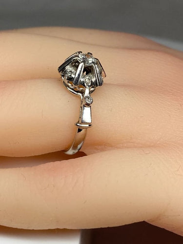 7d3aab1f-dd3c-4d37-95c9-3653cdfc8900