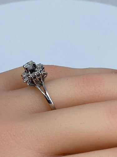 757c6261-cb2d-44f6-cdf9-112a2079d900