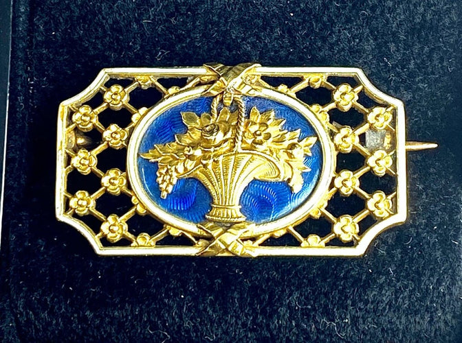 Broche Broche panier fleuri en or 18 carats et émaux bleu et blanc 58 Facettes AB112
