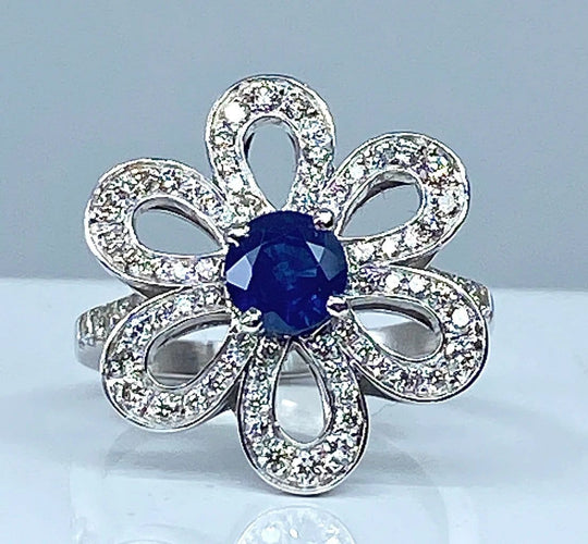 Bague 51 Bague fleur en or 18 carats, saphir et diamants 58 Facettes AB156