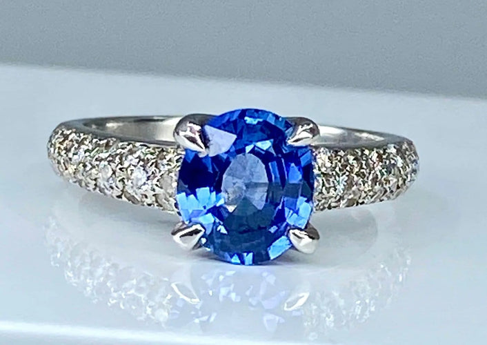 Bague 53 Bague jonc en or 18 carats, saphir et diamants 58 Facettes AB151