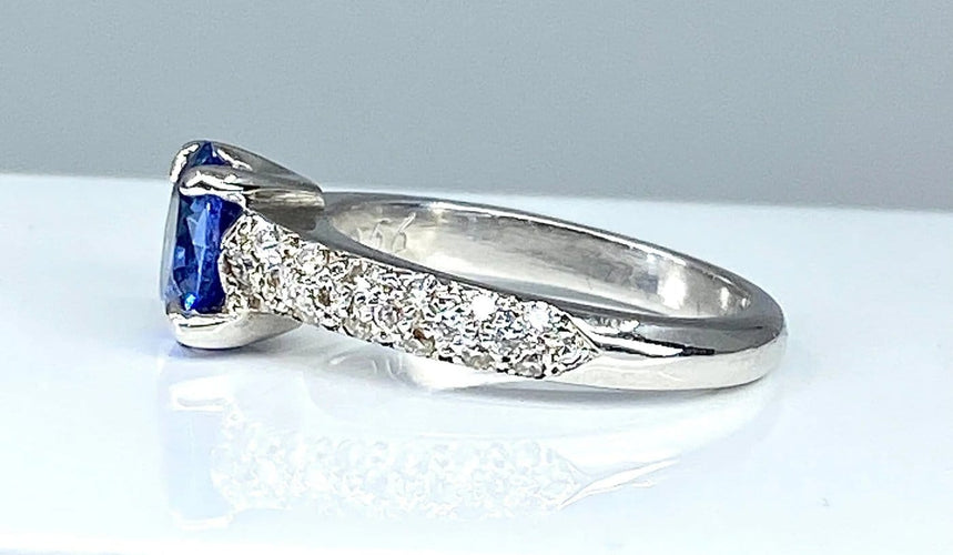 Bague 53 Bague jonc en or 18 carats, saphir et diamants 58 Facettes AB151