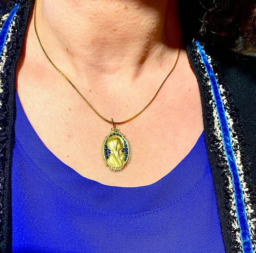 600f0204-4be0-4800-d89f-a78d1727c000