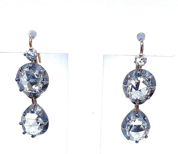 Boucles d'oreilles Boucles d’oreilles dormeuses en or et argent, diamants taille rose 58 Facettes AB200
